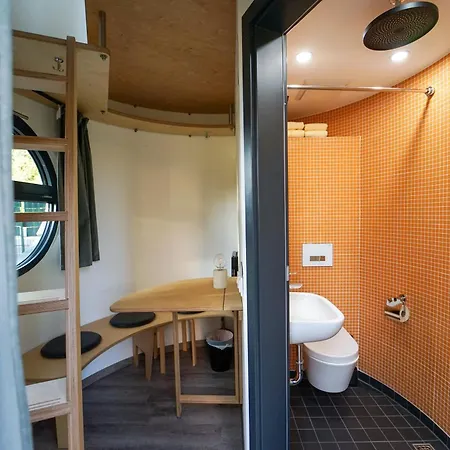 فندق Slube Am Krakower *